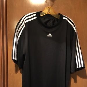 ADIDAS BLACK LOGO MEN’S SS PULLOVER SIZE XL NWOT